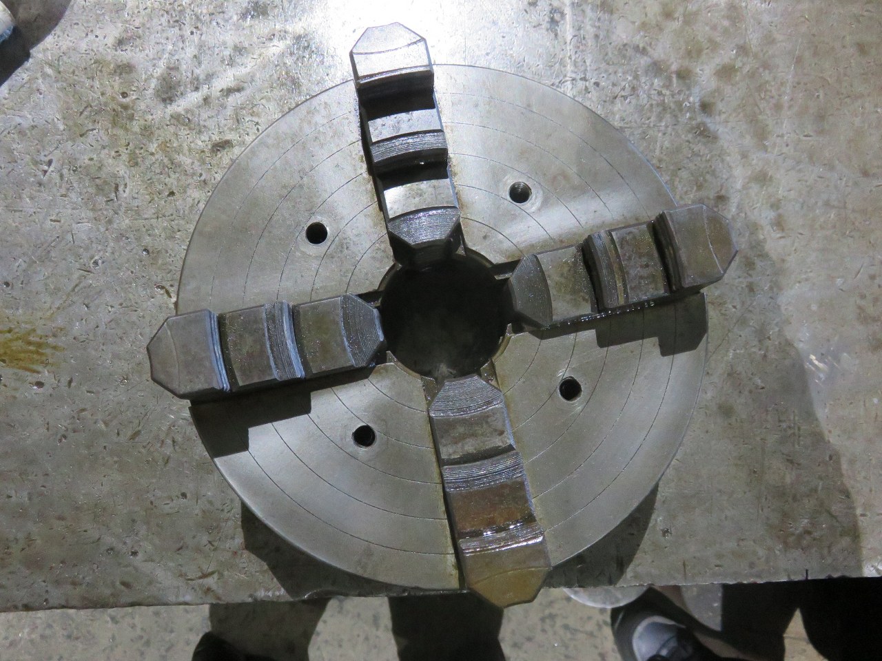 中古インデペンデントチャック 【インデペンデントチャック】φ200 不明