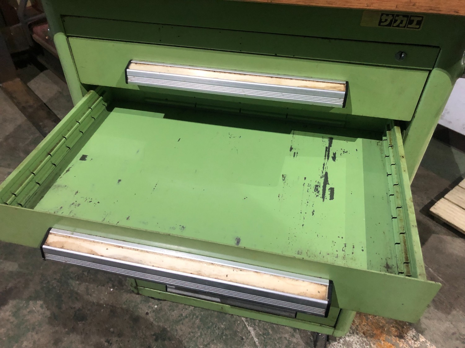 中古キャビネット類 【作業台】W760xD500xH900(mm) サカエ/SAKAE