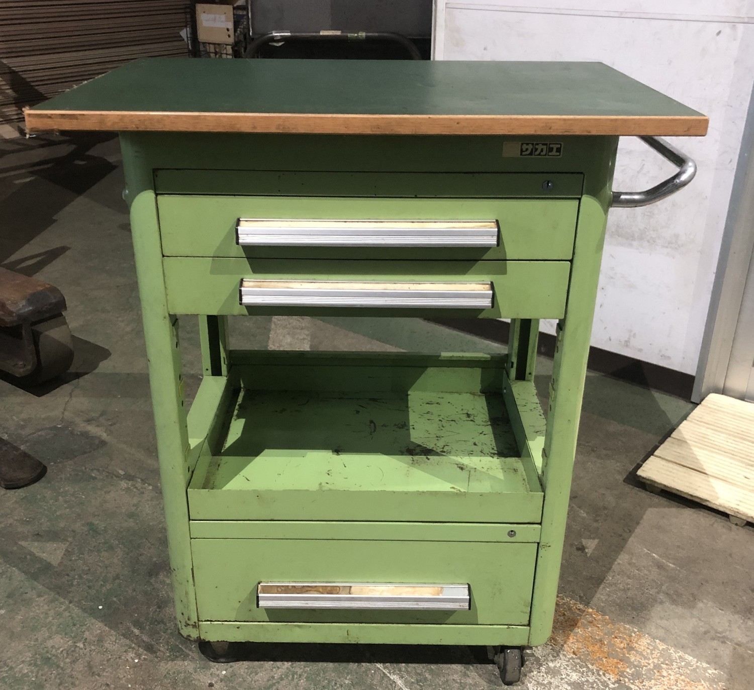 中古キャビネット類 【作業台】W760xD500xH900(mm) サカエ/SAKAE