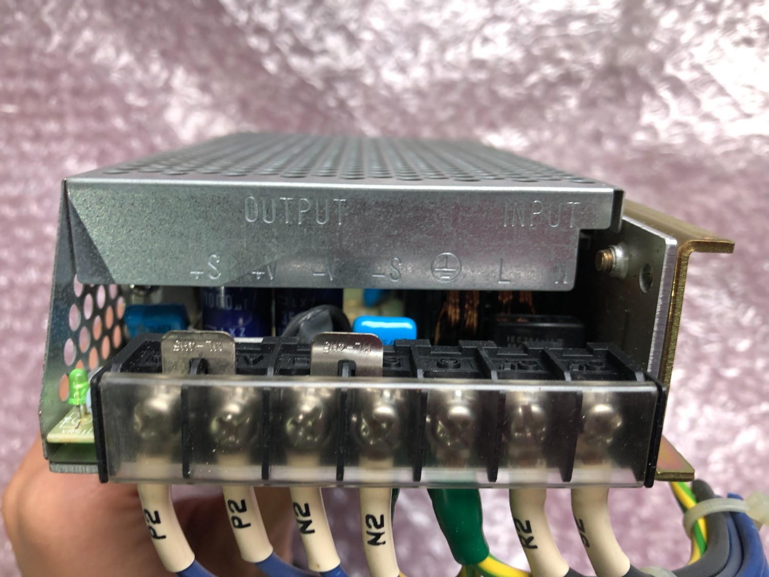 中古その他 【スイッチングパワーサプライ】PS3N-F IDEC