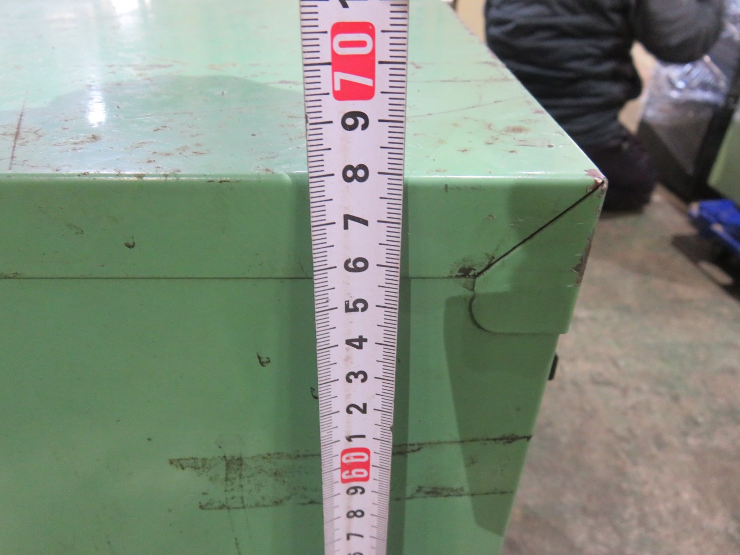 中古キャビネット類 【キャビネット】W690xD555xH680(mm) 不明