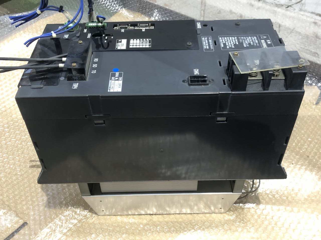 中古機械保守部品・機械要素 【サーボアンプ】SB85A 東芝 /TOSHIBA