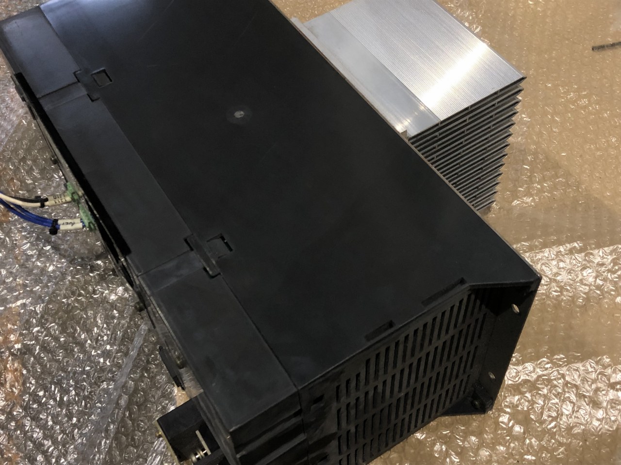 中古機械保守部品・機械要素 【サーボアンプ】AE86A 東芝 /TOSHIBA