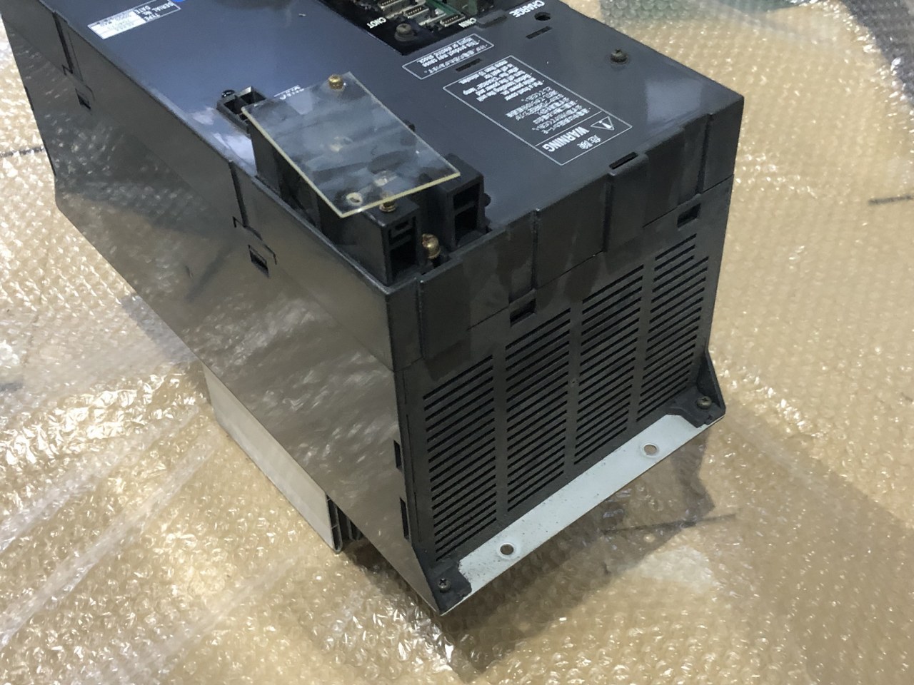 中古機械保守部品・機械要素 【サーボアンプ】AE86A 東芝 /TOSHIBA