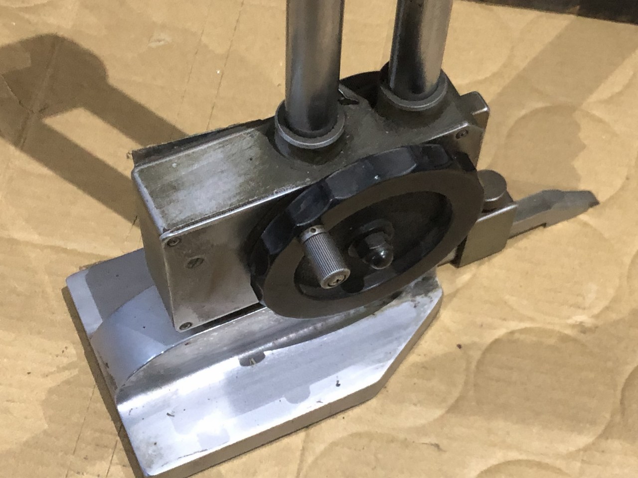 中古ハイトゲージ 【ハイトゲージ】No.192-106 (0.01～300mm) ミツトヨ/Mitutoyo