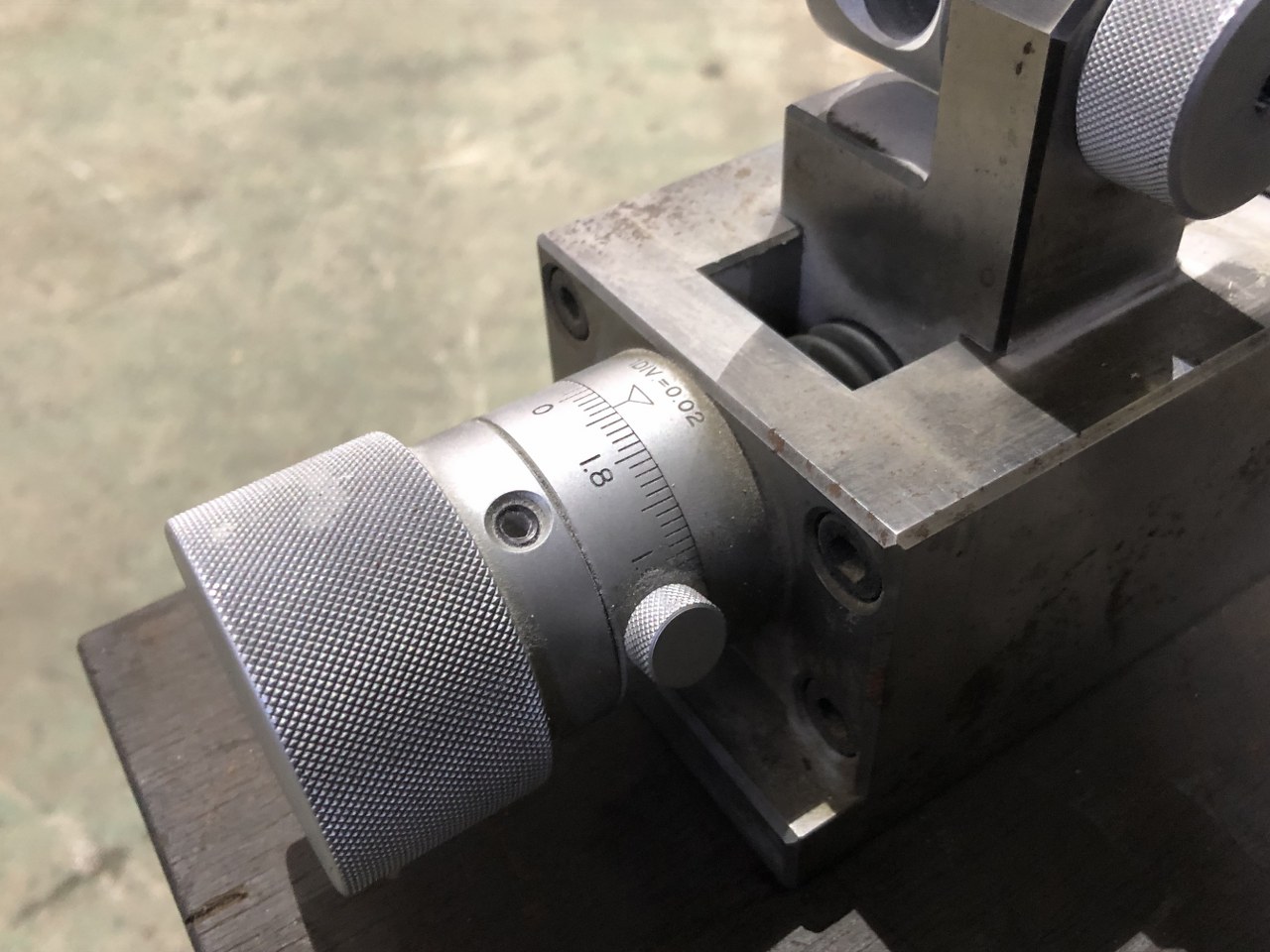 中古その他測定工具・基準器・試験機 【精密両面ドレッサー】DF30 J.A.M.