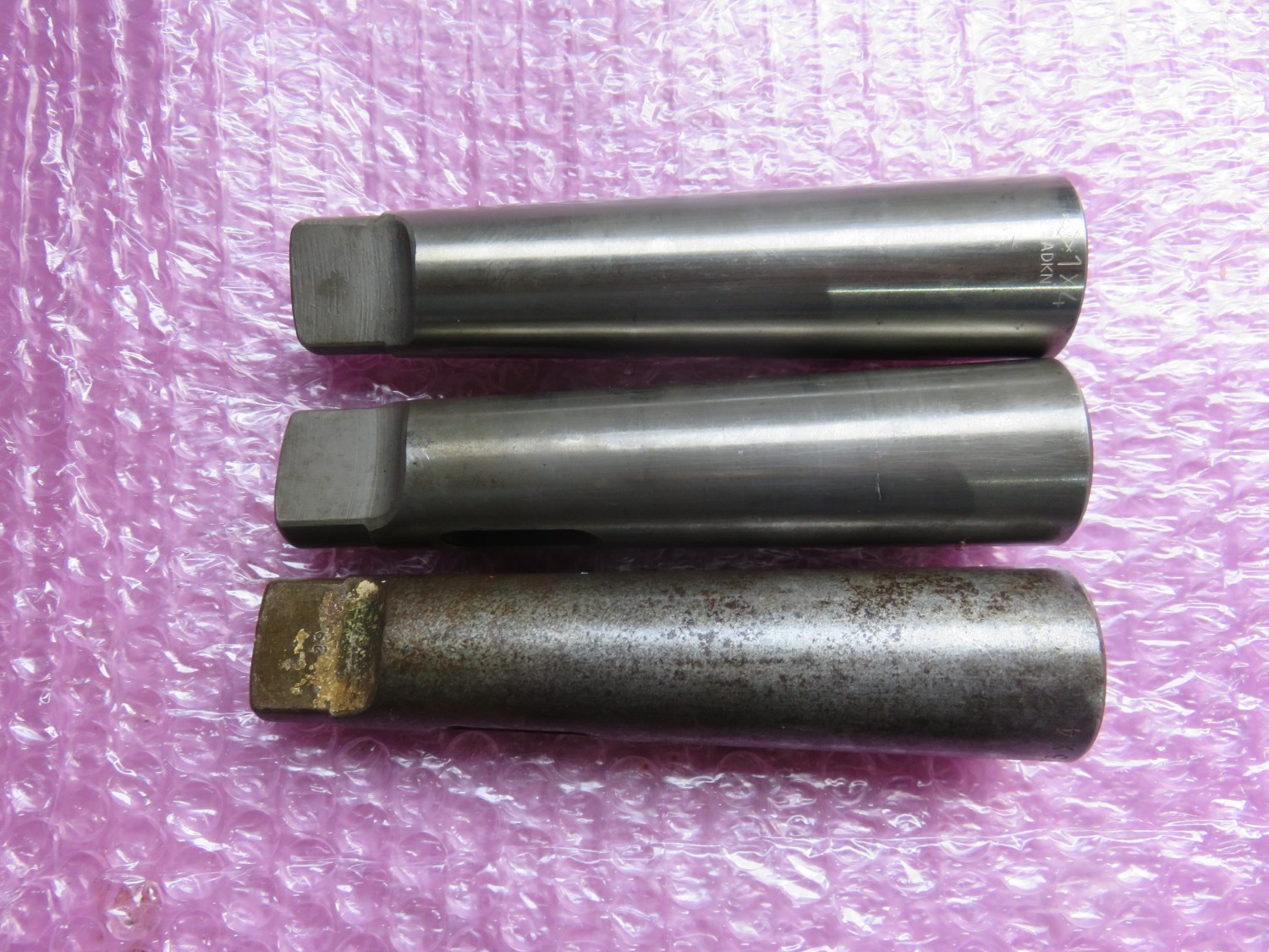 中古その他 ドリルスリーブ3個　 様々なメーカーがあります。