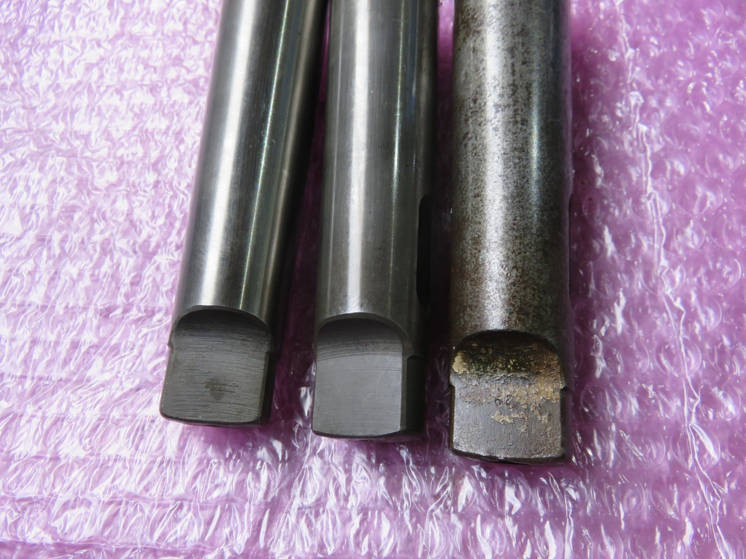 中古その他 ドリルスリーブ3個　 様々なメーカーがあります。