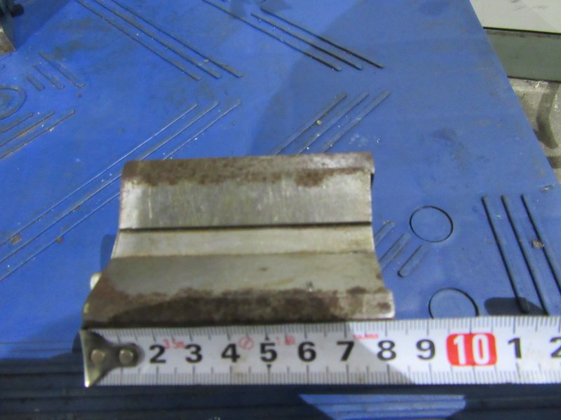 中古その他磁力関連商品 【マグネットV型ホルダー】①100ｘ75　②82ｘ55 テクノプラ