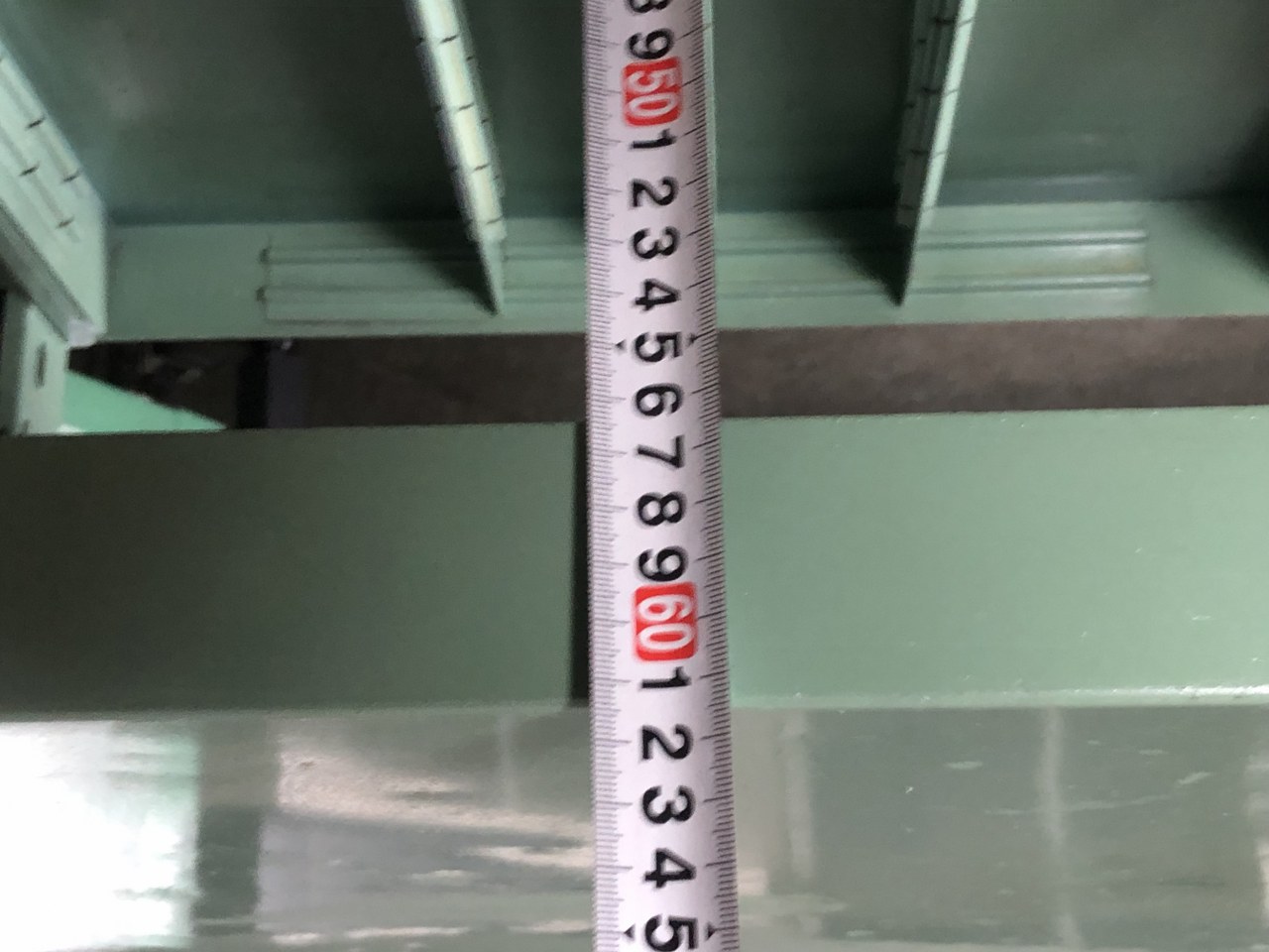 中古一般工具 【ワゴン】全体のサイズ：400ｘ670ｘ610 mm  サカエ