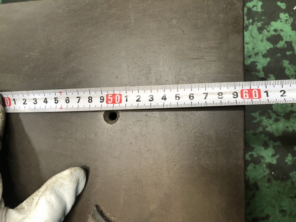 中古鉄定盤 【鉄定盤】W750ｘD590ｘH100ｍｍ　キズ有り 不明