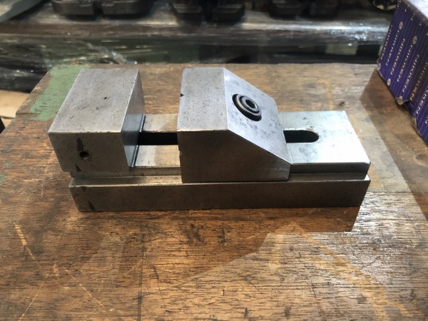 中古精密バイス 【精密バイス】口金幅65mm 高28mm 開75mm 不明