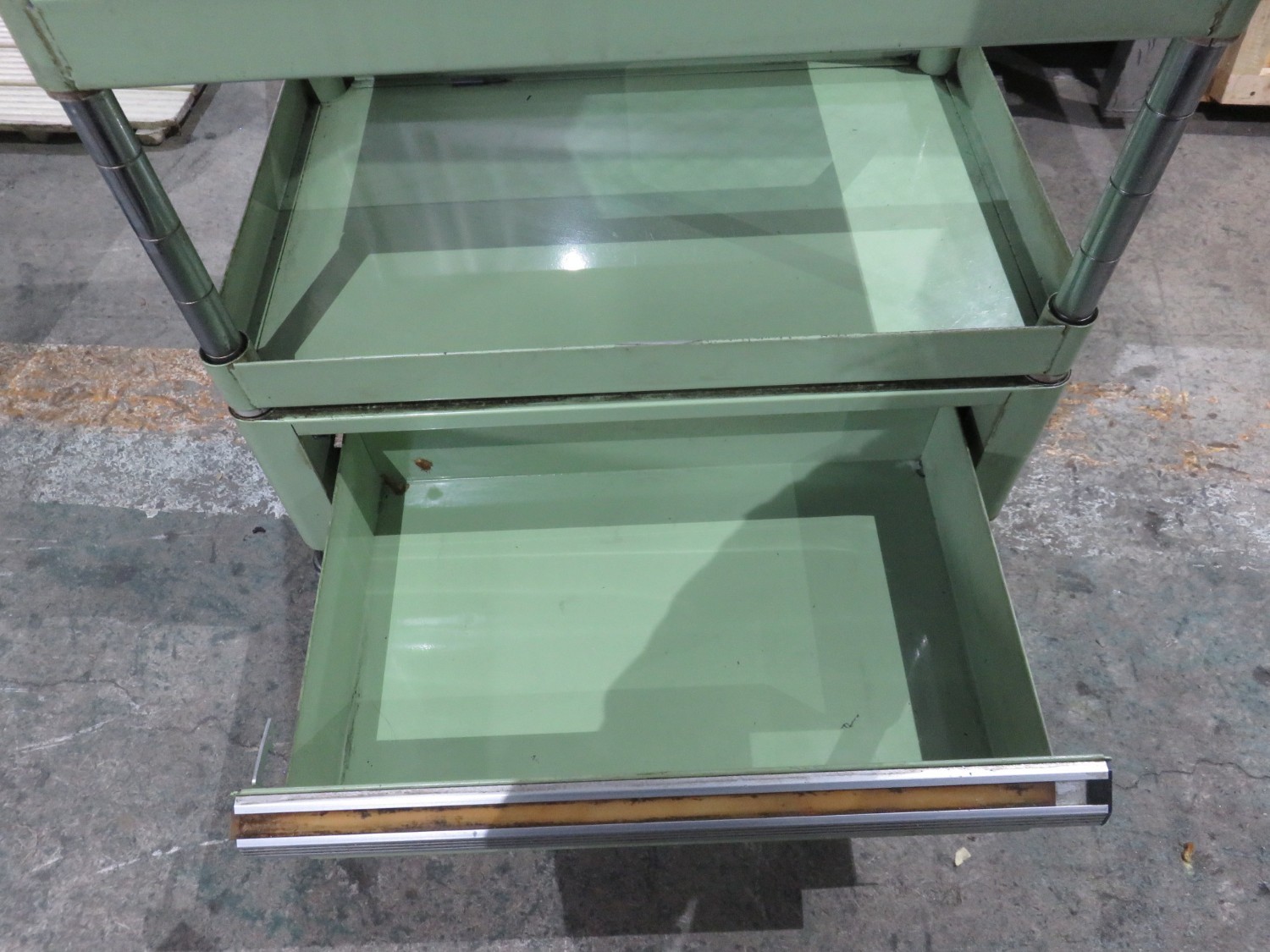 中古キャビネット類 ツールワゴン（NT40用）Tool Wagon for NT40  サカエ