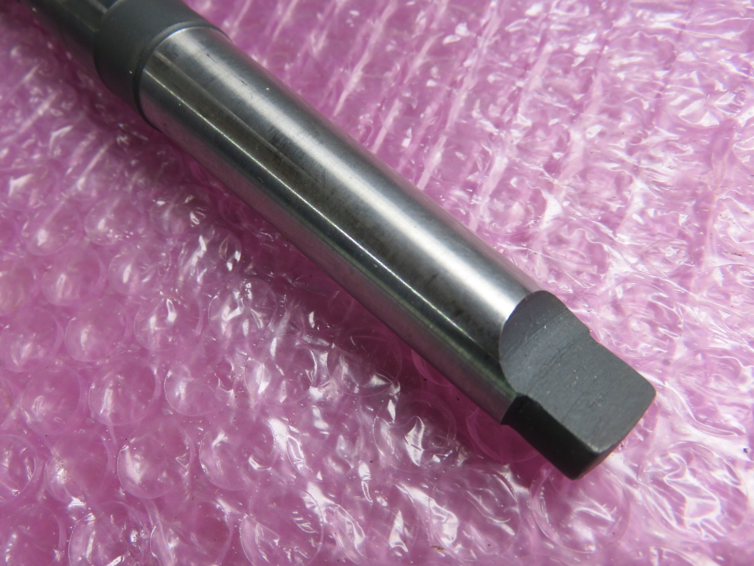 中古テーパ―シャンクドリル 【テーパーシャンクドリル】φ19.7 不二越