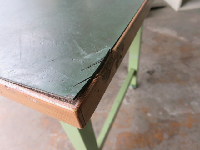 中古作業机 【作業台】W750xD1500xH750mm サカエ