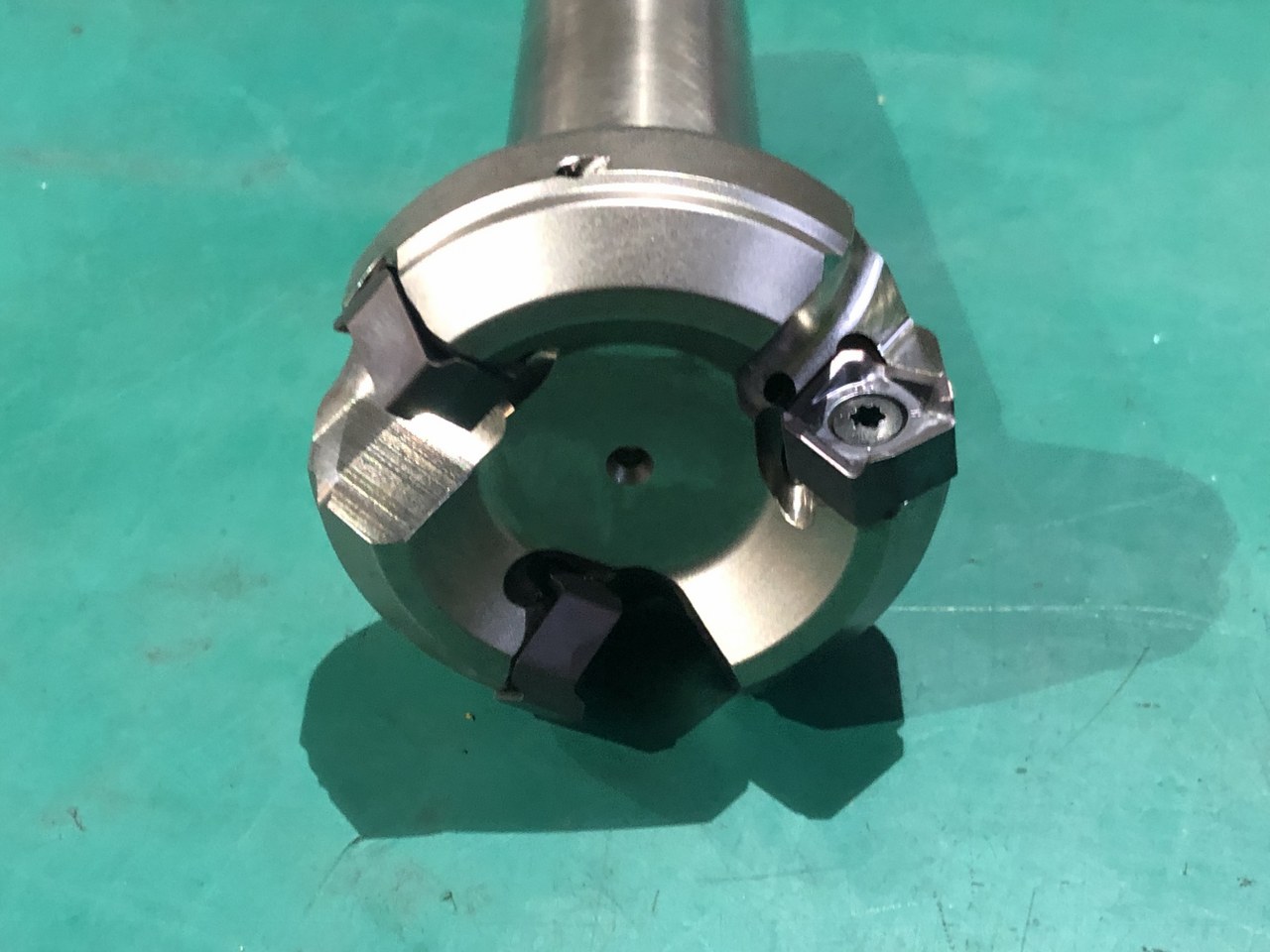 中古旋削工具 【フェイスミルカッター】WSX445R5003SA32M 三菱マテリアル