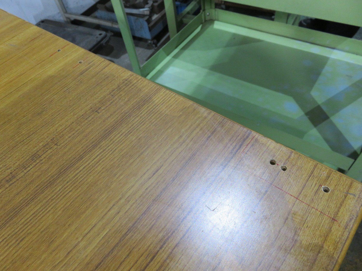 中古キャビネット類 作業台 不明