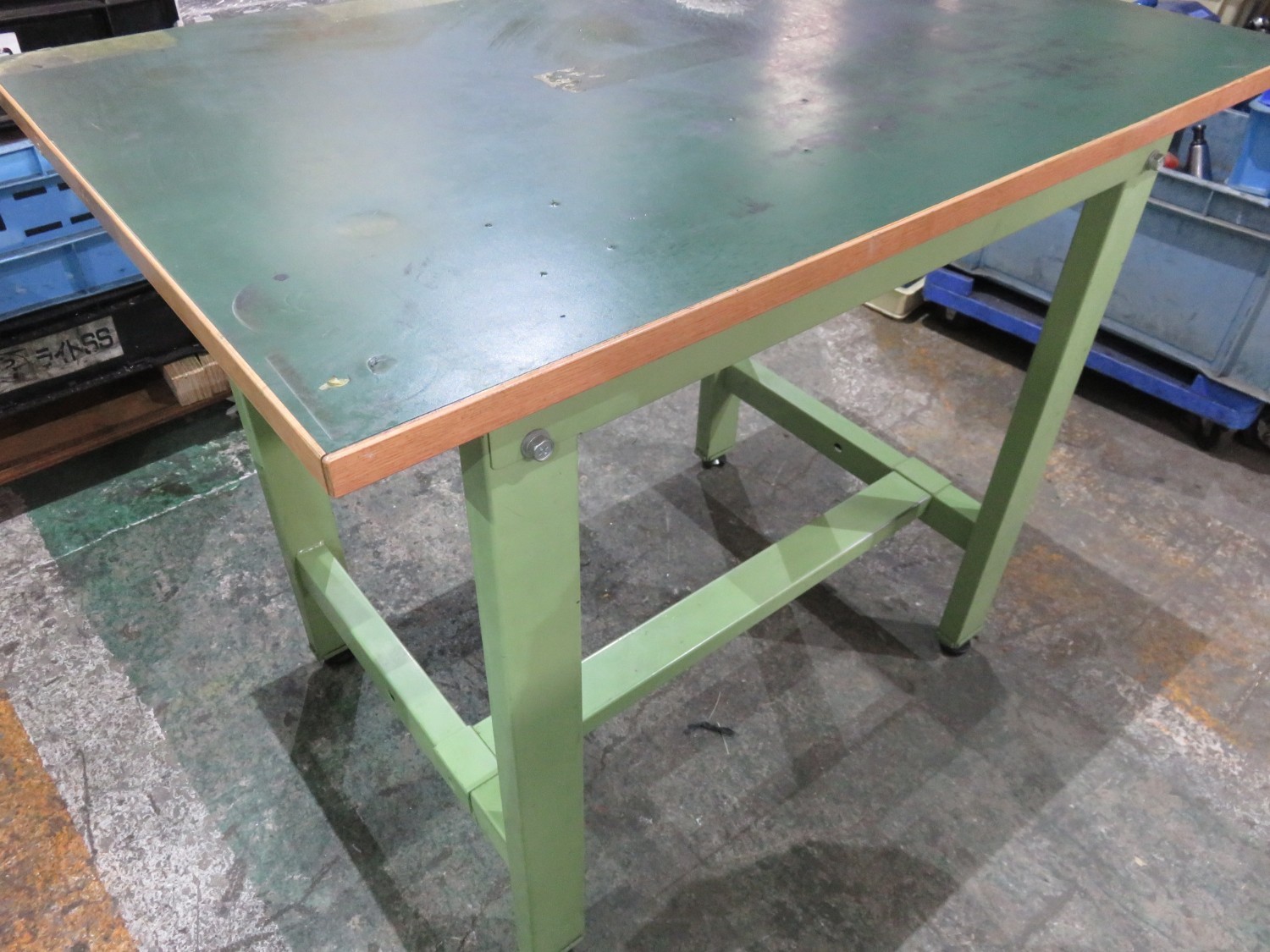 中古手工具・収納 【作業台】W900xD585xH740(mm) サカエ/SAKAE