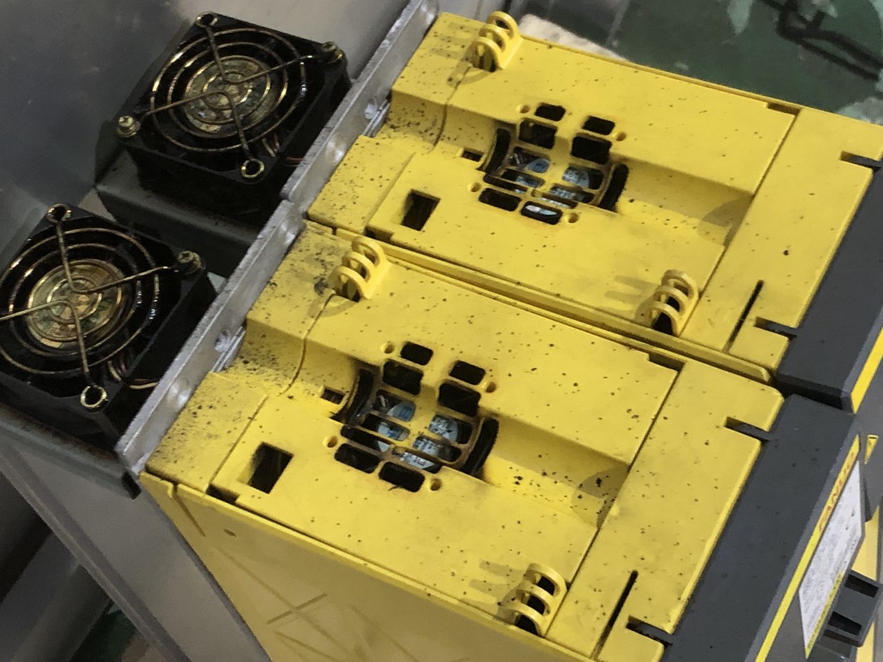 中古その他 【サーボアンプ】A06B-6114-H211 ファナック