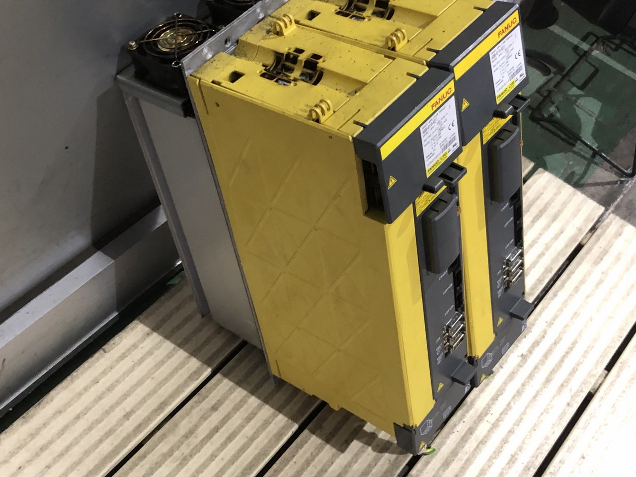 中古その他 【サーボアンプ】A06B-6114-H211 ファナック