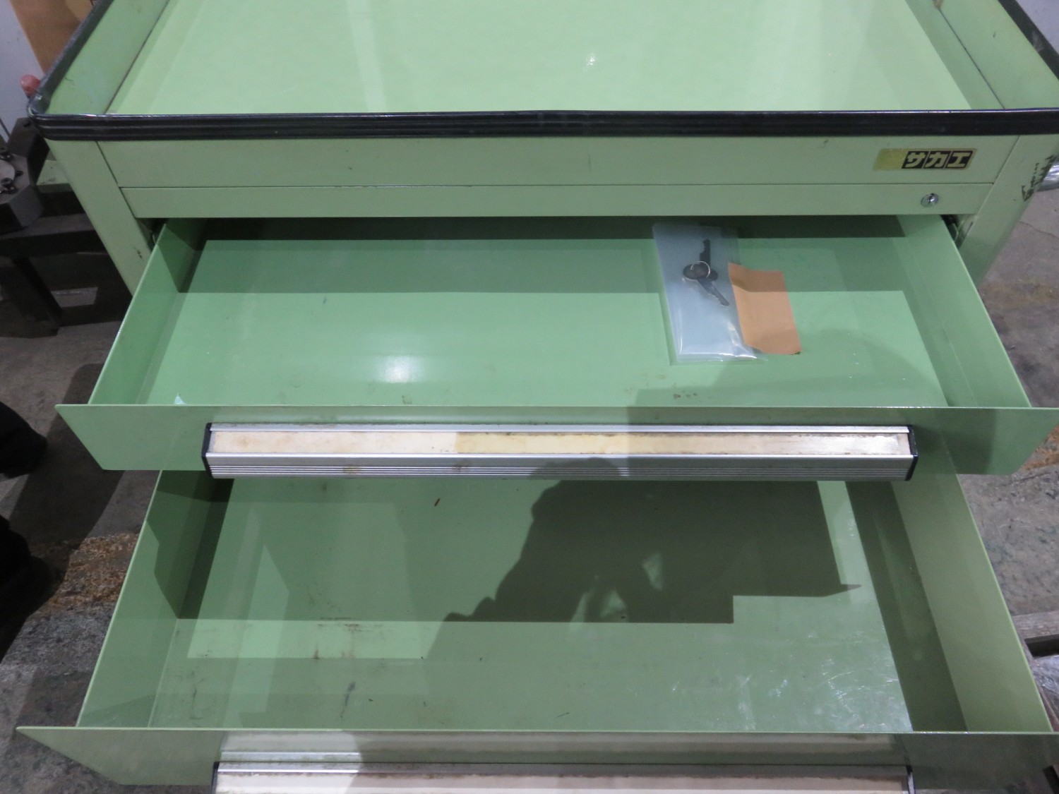 中古手工具・収納 【ツールワゴン】W825xD500xH880(mm) サカエ/SAKAE