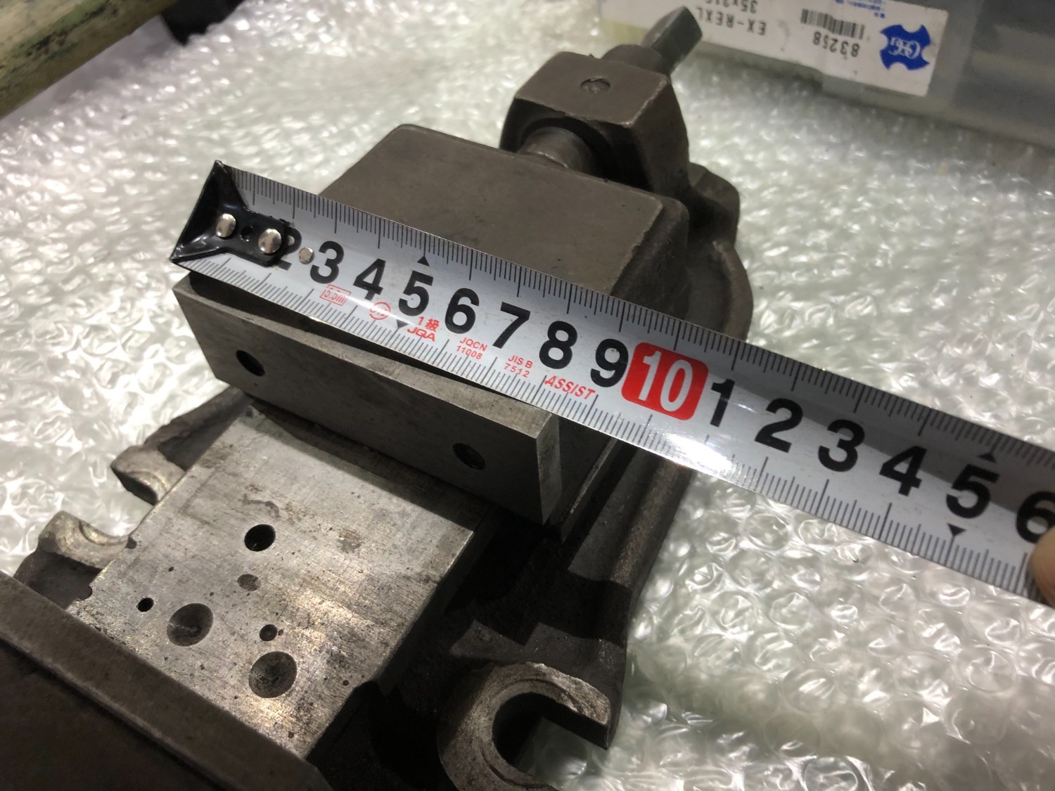 中古バイス 口幅85mm  口高30mm  口開60mm NEWS