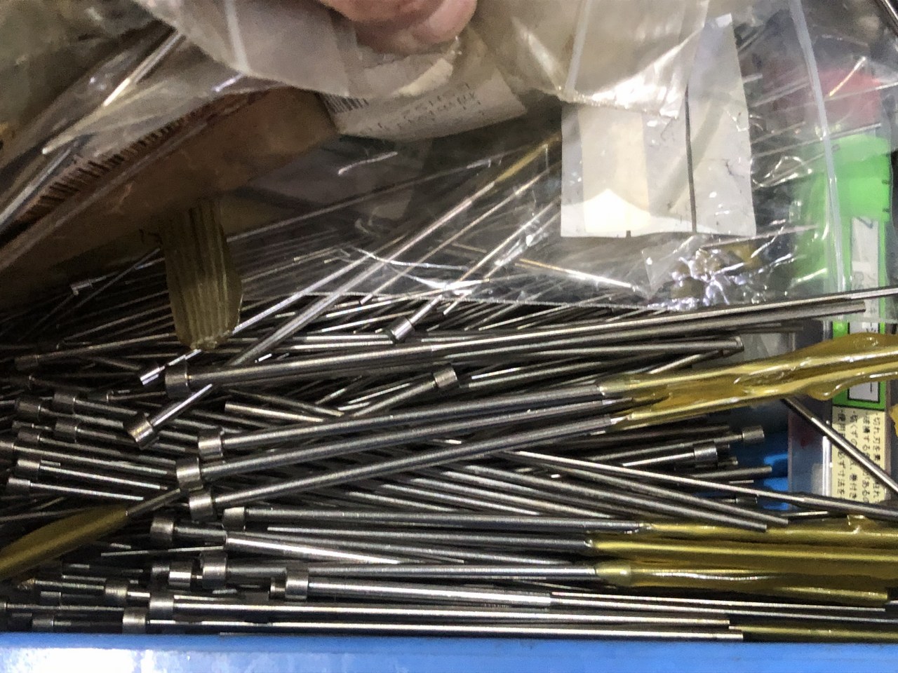 中古お買い得品・1山販売等 【コアピン1山】様々なメーカーやサイズがあります。 メーカー混在