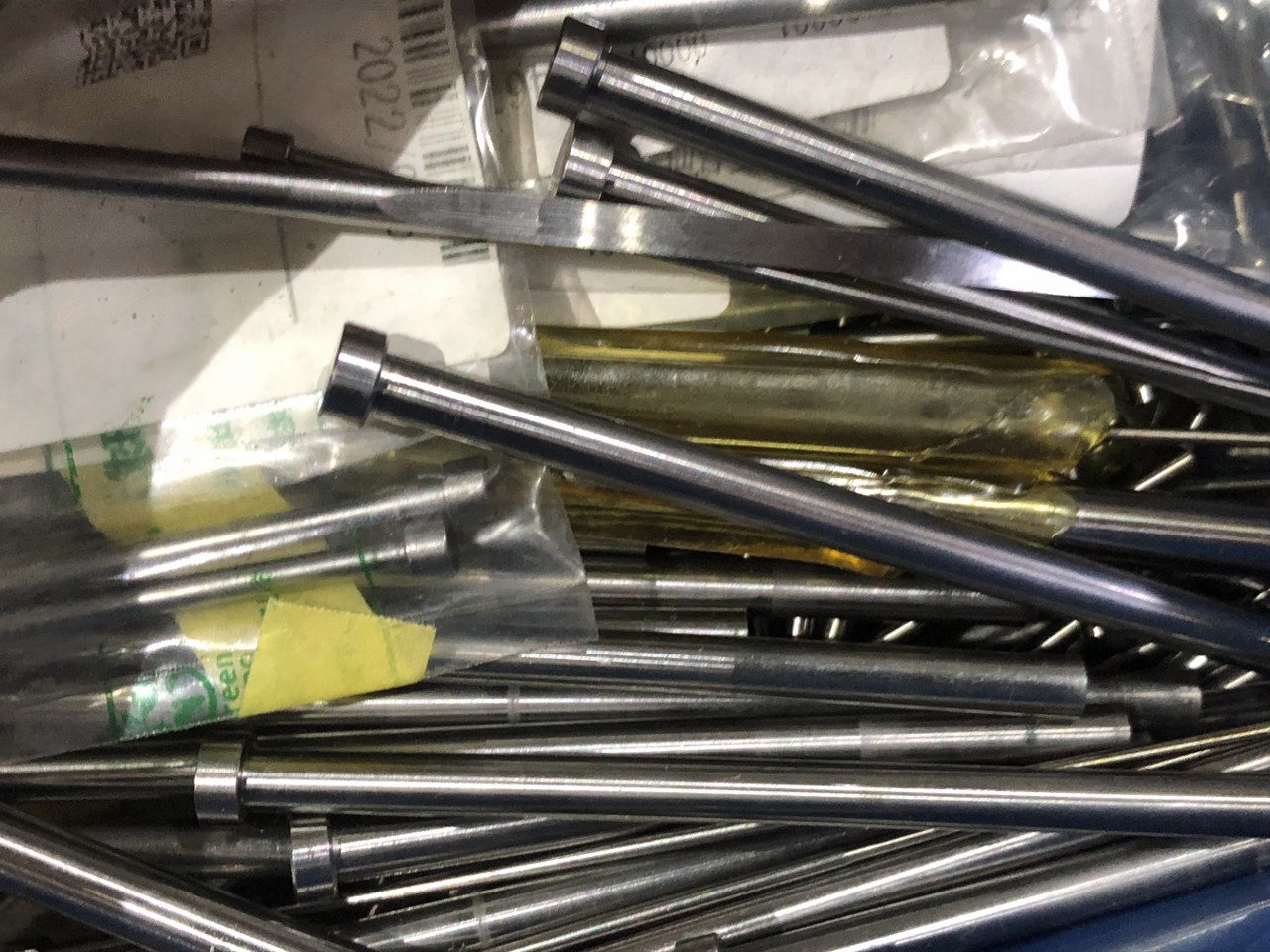 中古お買い得品・1山販売等 【コアピン1山】様々なメーカーやサイズがあります。 メーカー混在