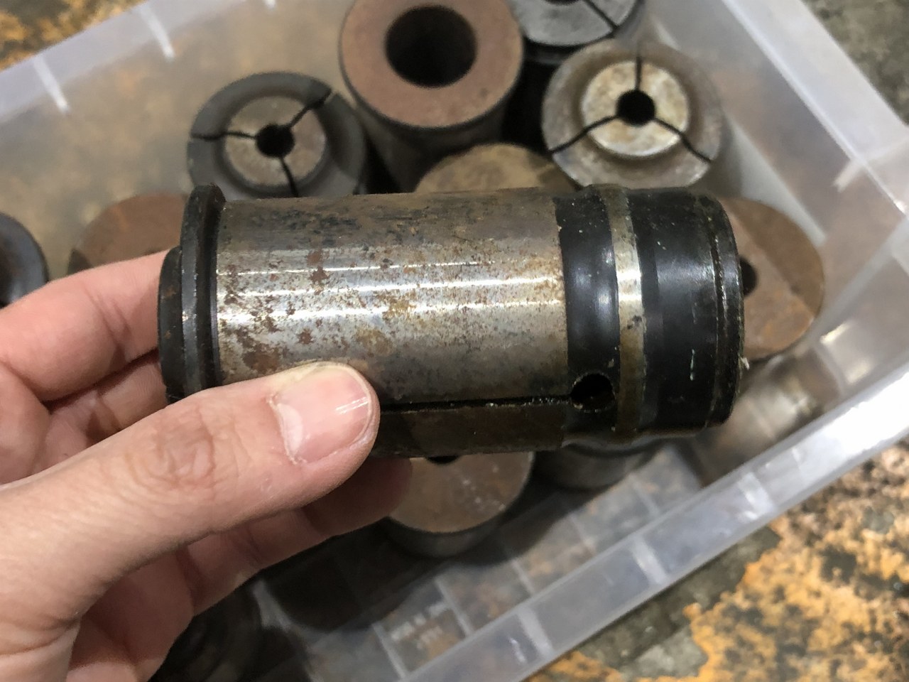 中古ストレートコレット 【ストレートコレット１山】様々なメーカーやサイズがあります。 メーカー混在