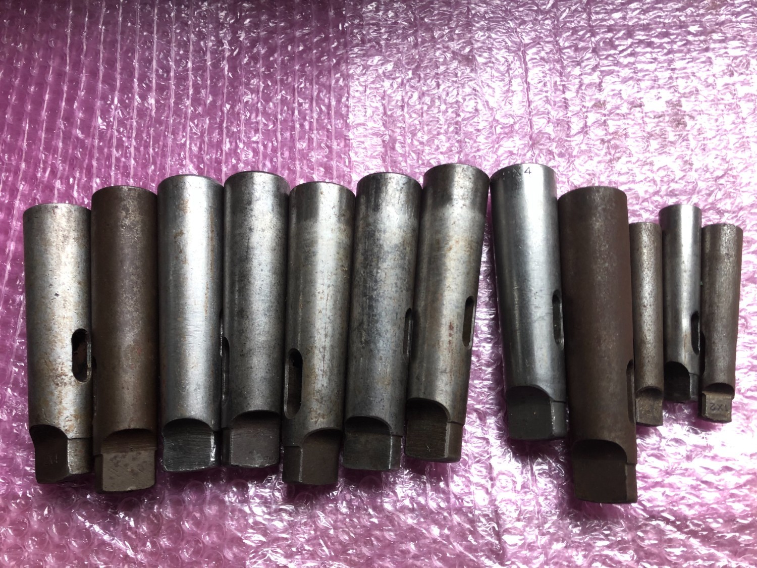 中古ツーリング 【ドリルスリーブ12本】 様々なサイズがあります。 不明