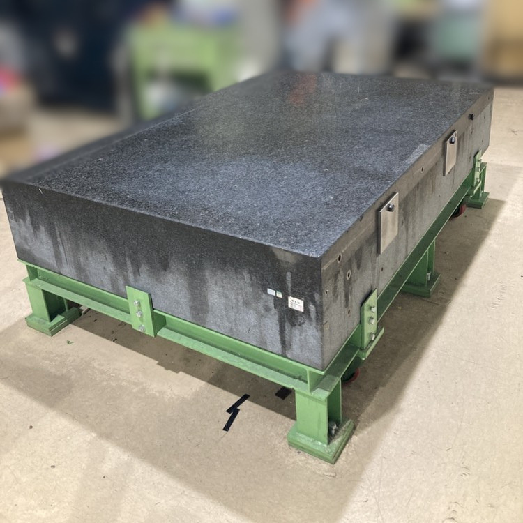 中古その他 1350×2000×350㎜【石定盤】 ミツトヨ/三豊製作所