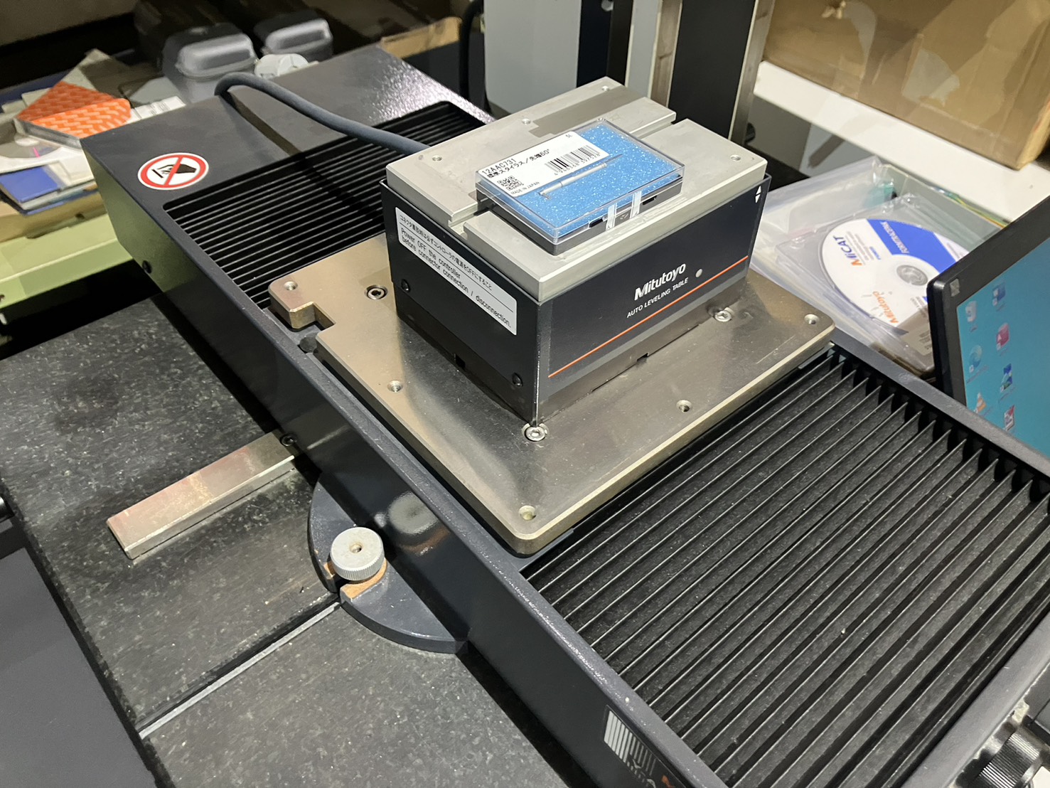 中古真円度/表面粗さ FTA-S4S3000-D ミツトヨ