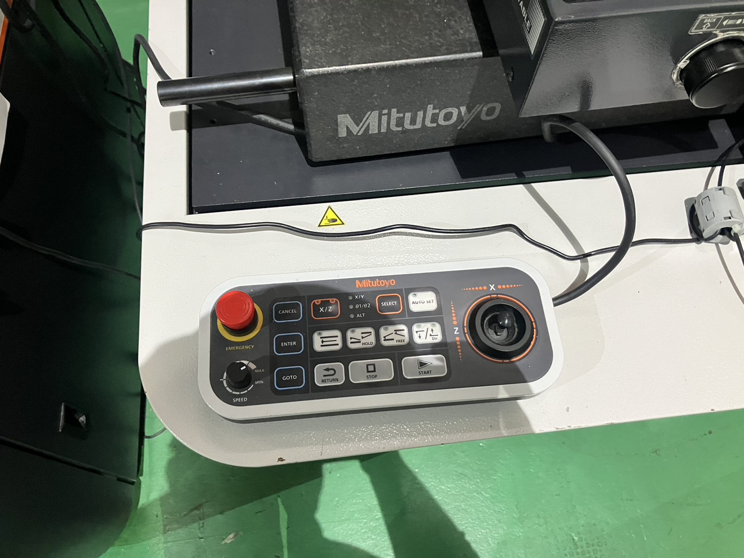 中古真円度/表面粗さ FTA-S4S3000-D ミツトヨ