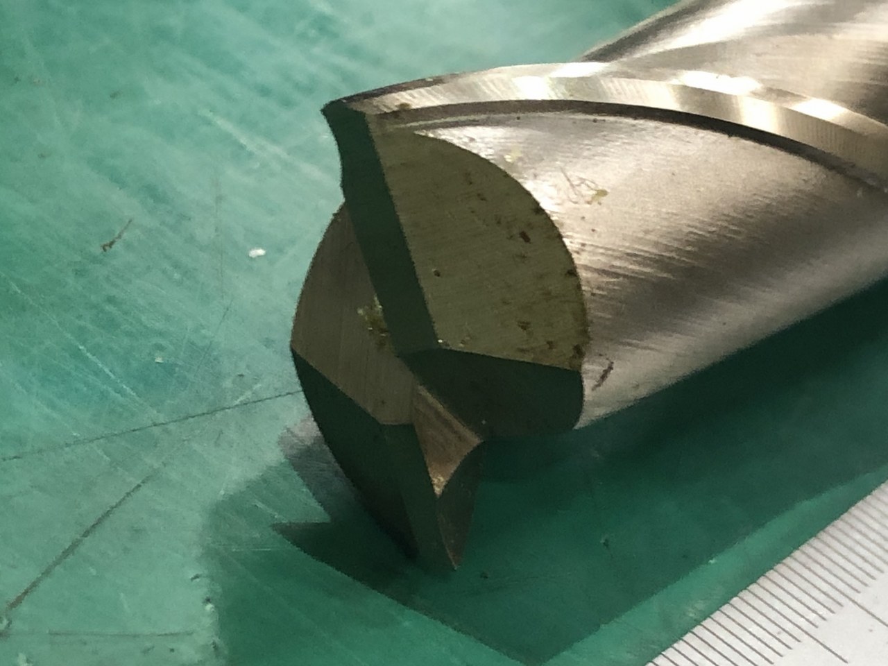 中古エンドミル(スクエア) 【2枚刃/スクエア/エンドミル】XM3 不明