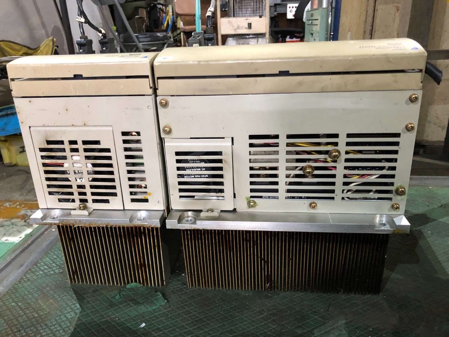 中古その他 【インバーター】CIMR-MRXN2037,N2030 安川電機/ YASKAWA ELECTRIC
