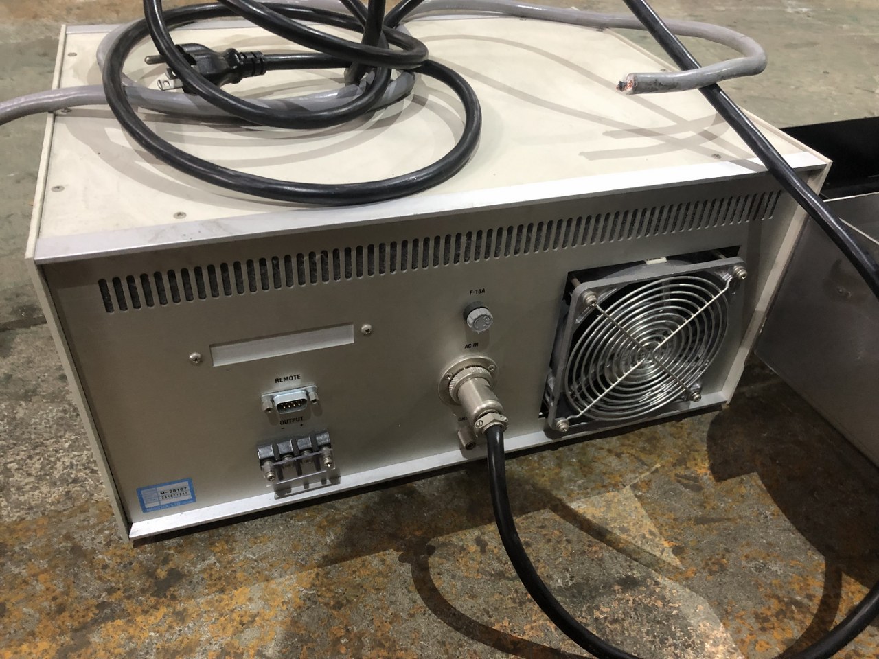 中古お買い得品・1山販売等 【ピエゾドライブアンプ】M-26107 株式会社メステック