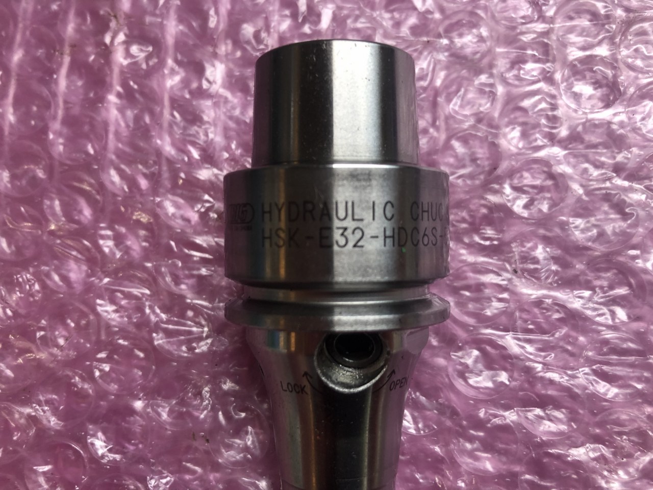 中古その他チャック・関連品等 【ハイドロチャック】HSK-E32-HDC6S-57 大昭和精機 BIG