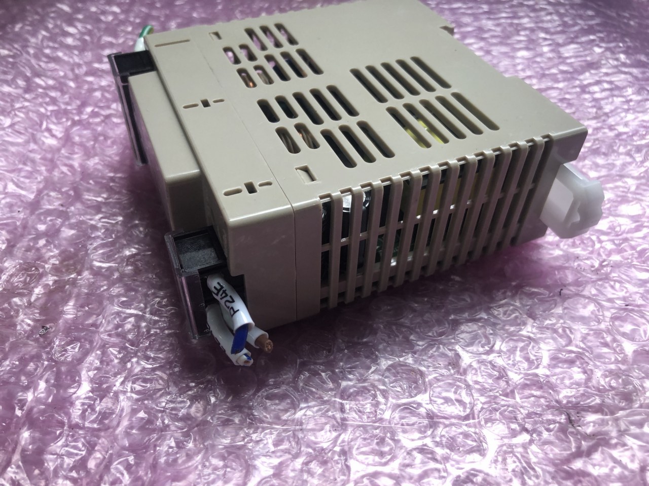 中古お買い得品・1山販売等 【パワーサプライ】S8VS-06024/ED2 オムロン