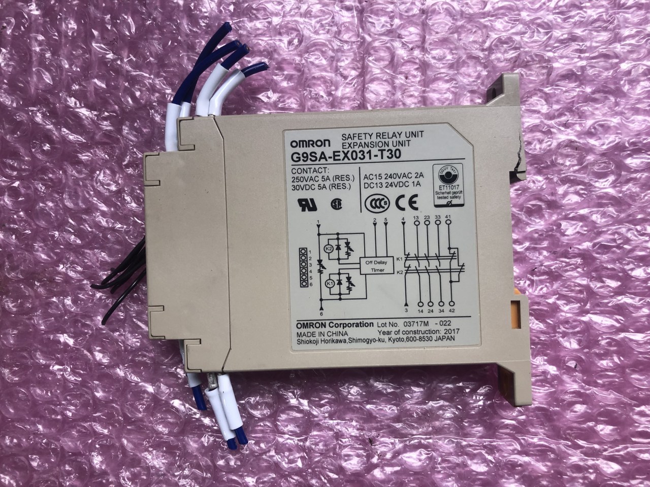 中古お買い得品・1山販売等 【セーフティ・リレーユニット】G9SA-EX031-T30 オムロン
