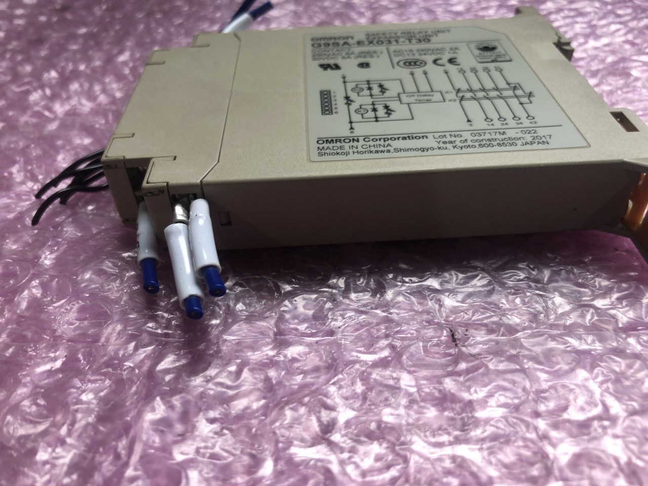 中古お買い得品・1山販売等 【セーフティ・リレーユニット】G9SA-EX031-T30 オムロン