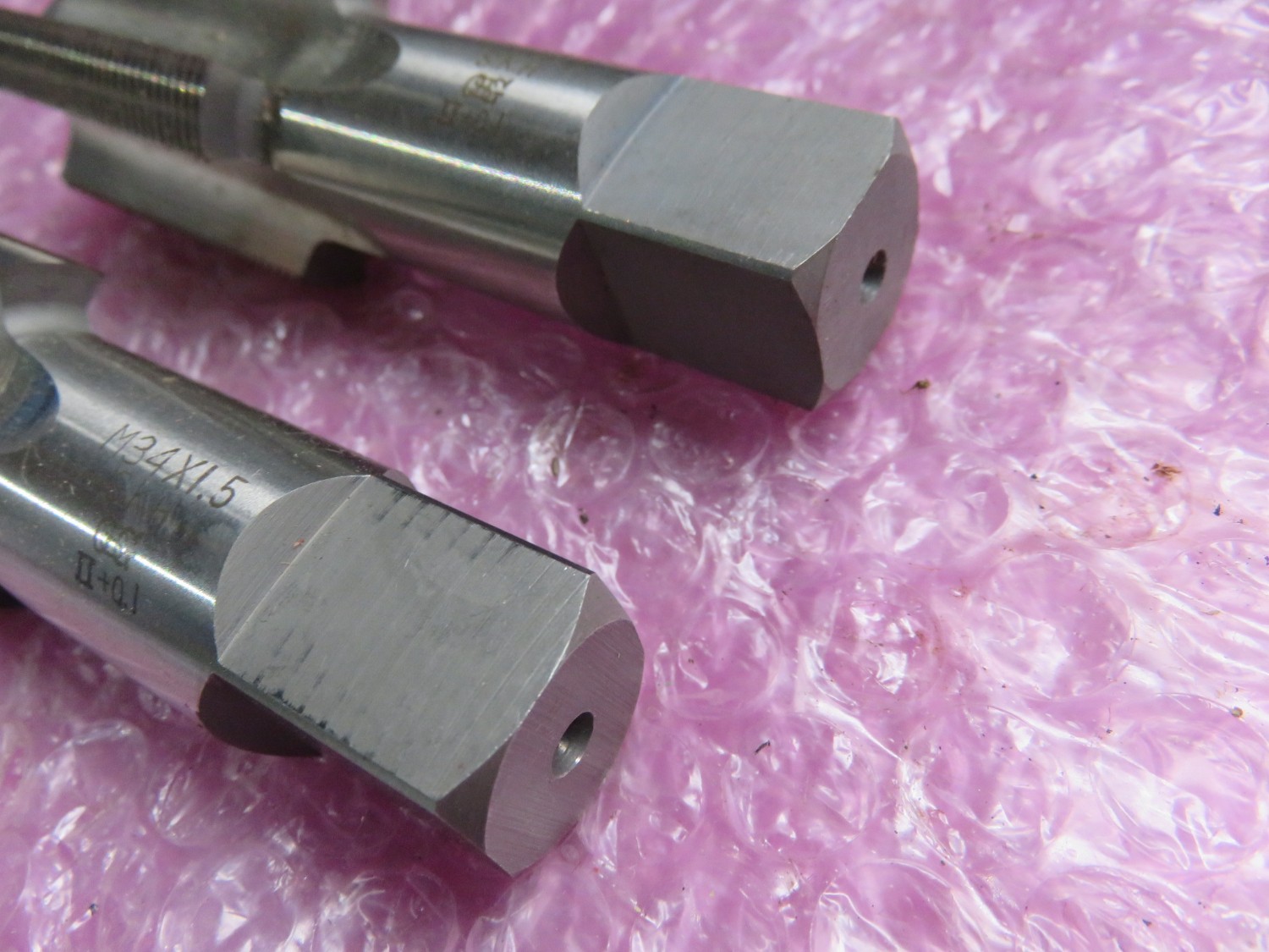 中古タップ 【ハンドタップ2個】M34x1.5  オーエスジー