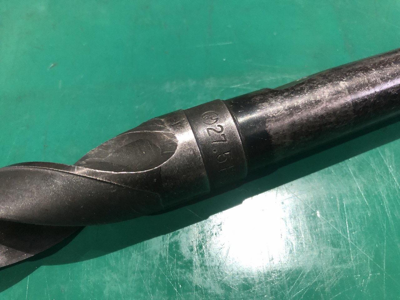 中古テーパ―シャンクドリル 【テーパーシャンクドリル】HSSシリーズφ27 不明