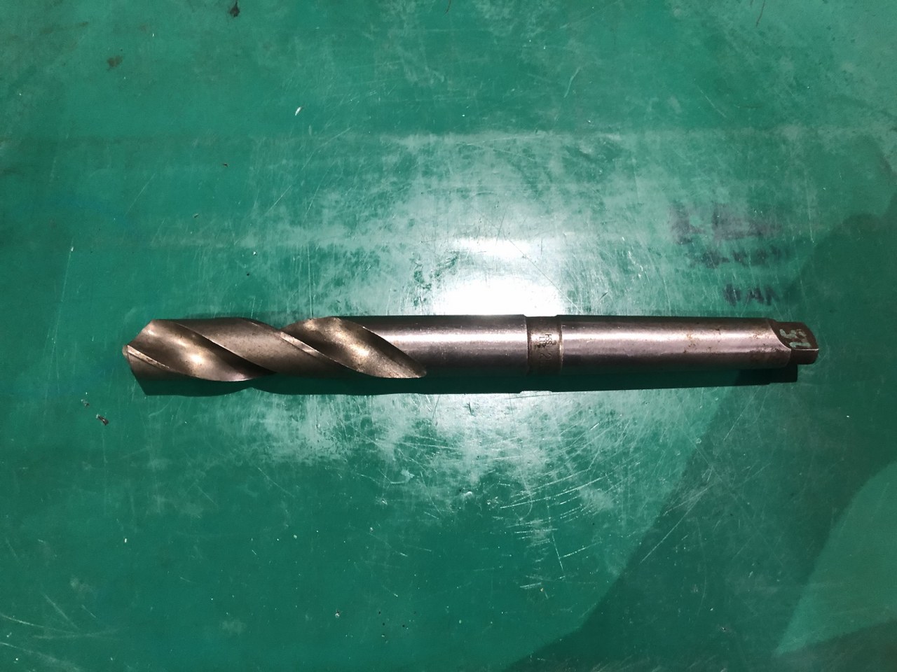 中古テーパ―シャンクドリル 【テーパーシャンクドリル】L265　φ25 不二越 Nachi