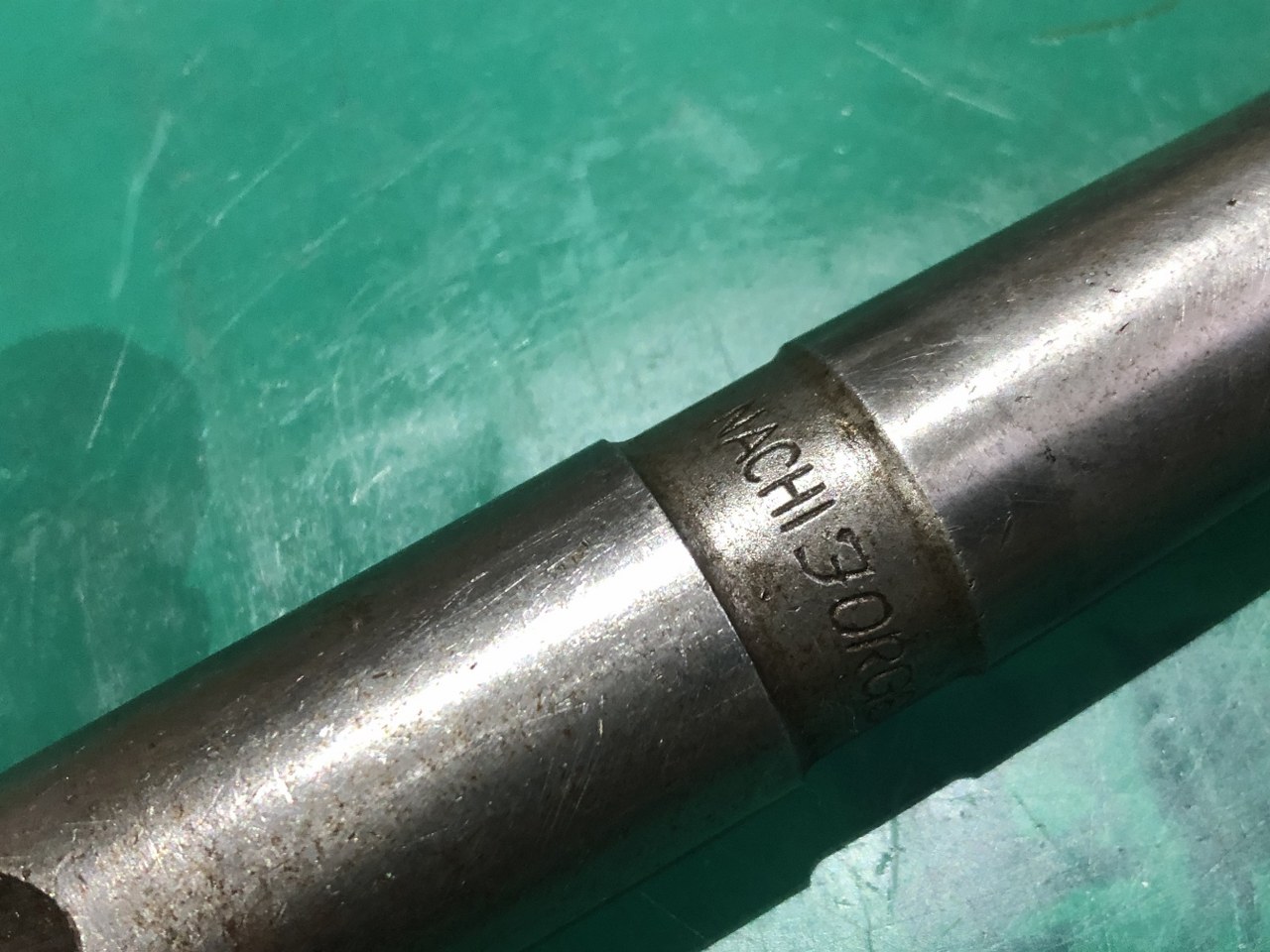 中古テーパ―シャンクドリル 【テーパーシャンクドリル】L265　φ25 不二越 Nachi