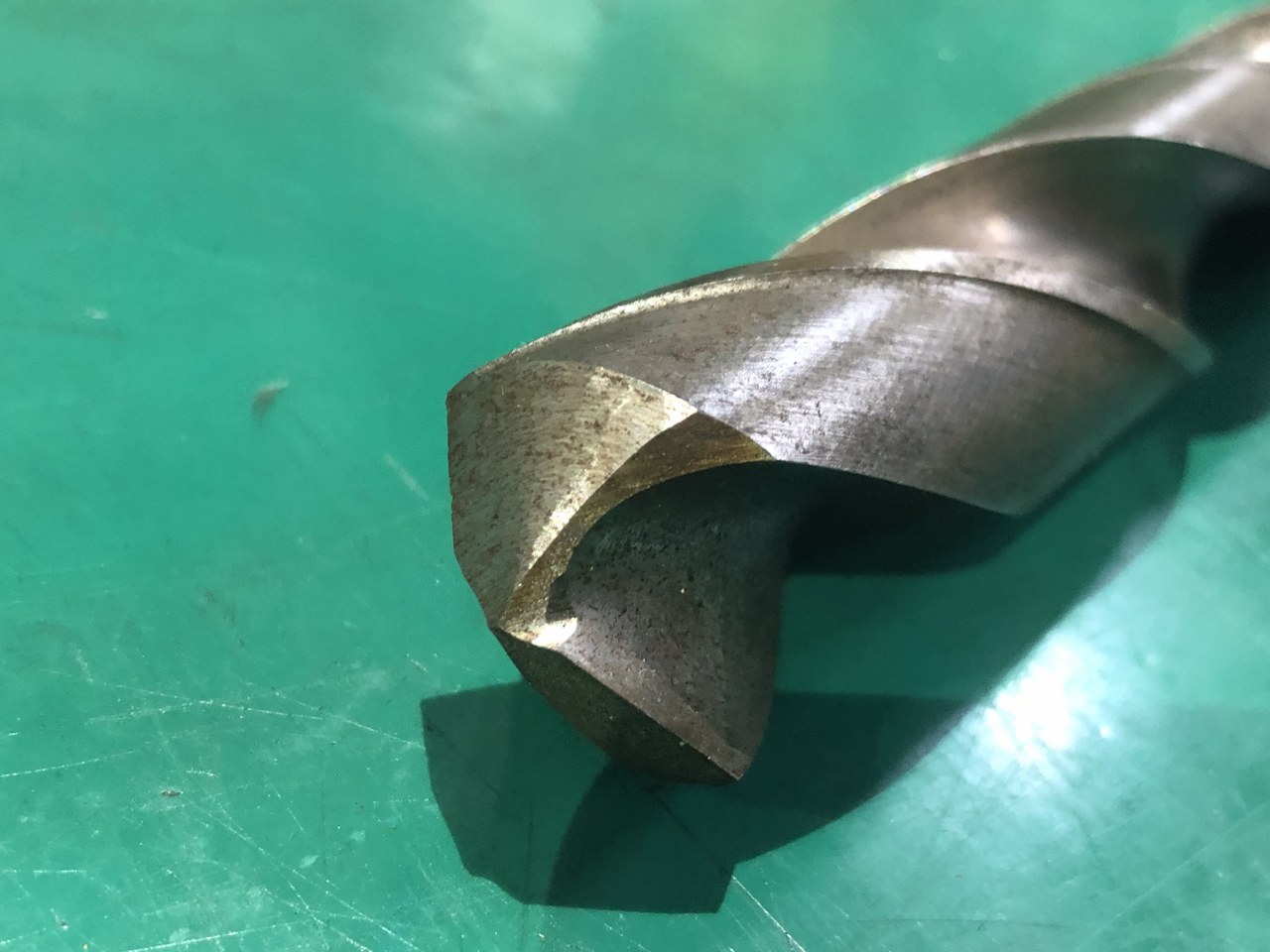 中古テーパ―シャンクドリル 【テーパーシャンクドリル】L265　φ25 不二越 Nachi
