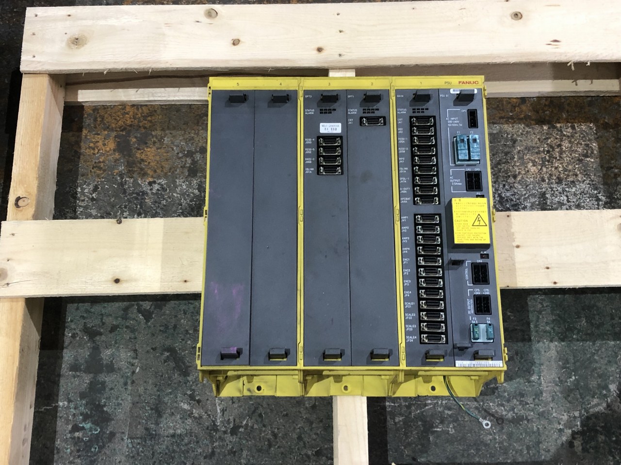 中古お買い得品・1山販売等 【サーボアンプ】A02B-0120-B503 ファナック/FANUC