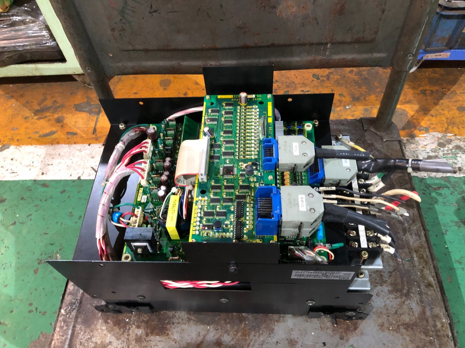 中古その他 【サーボドライブ】FRN011M3-21 富士電機/ FUJI ELECTIC