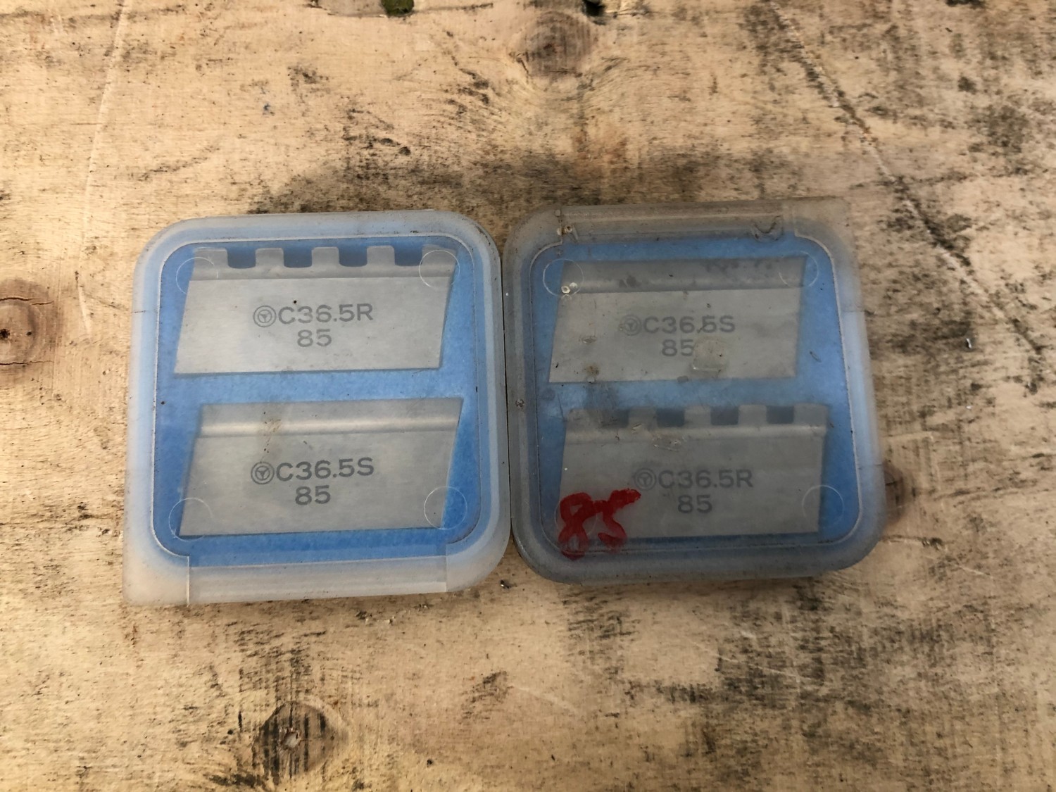 中古お買い得品・1山販売等 【ニュースーパードリル標準ヘッド用付属刃（2セット）】C36.5S 聖和精機/SHOWA