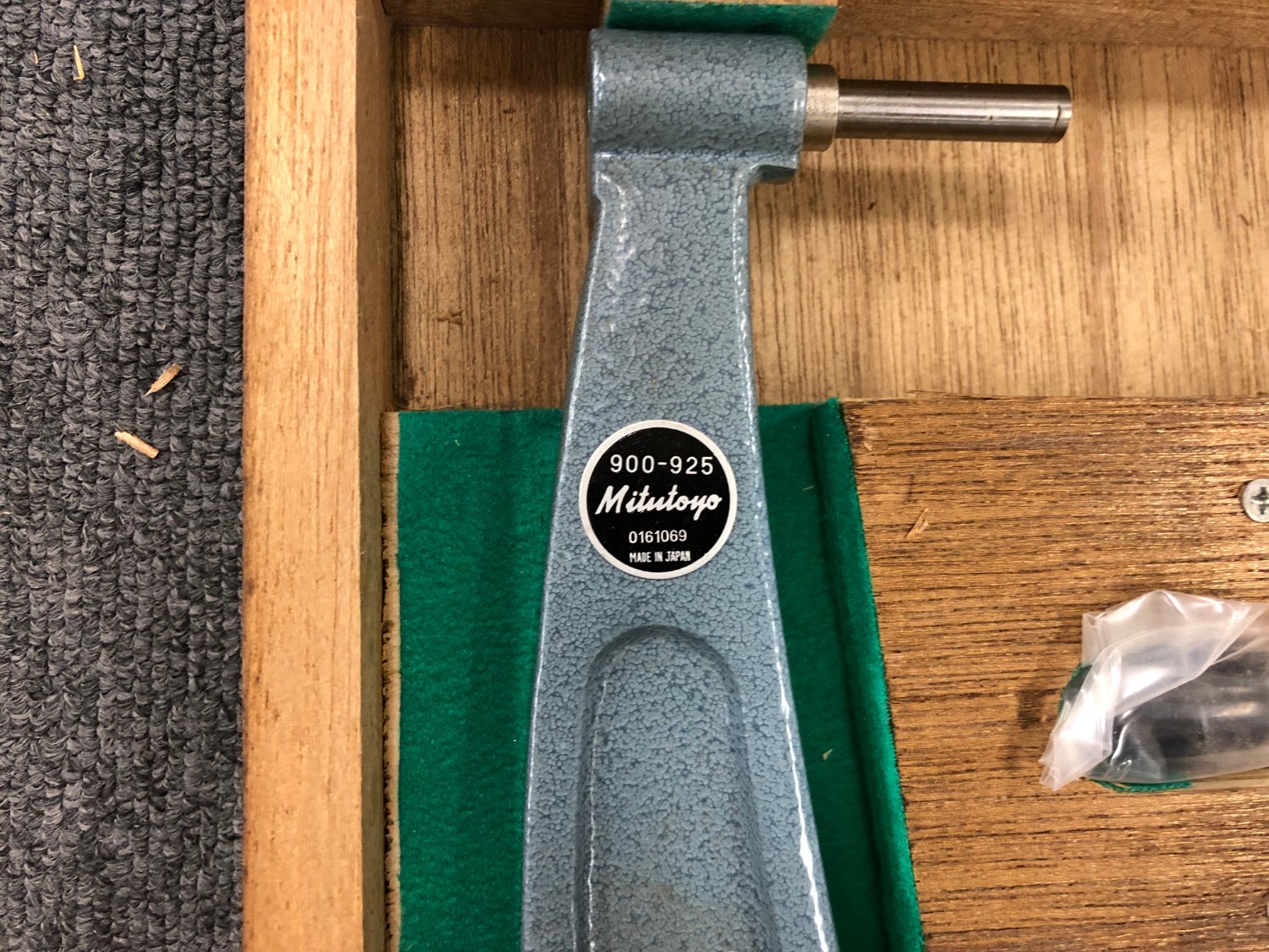 中古Outside micrometer 【マイクロメータ】不明 MITUTOYO