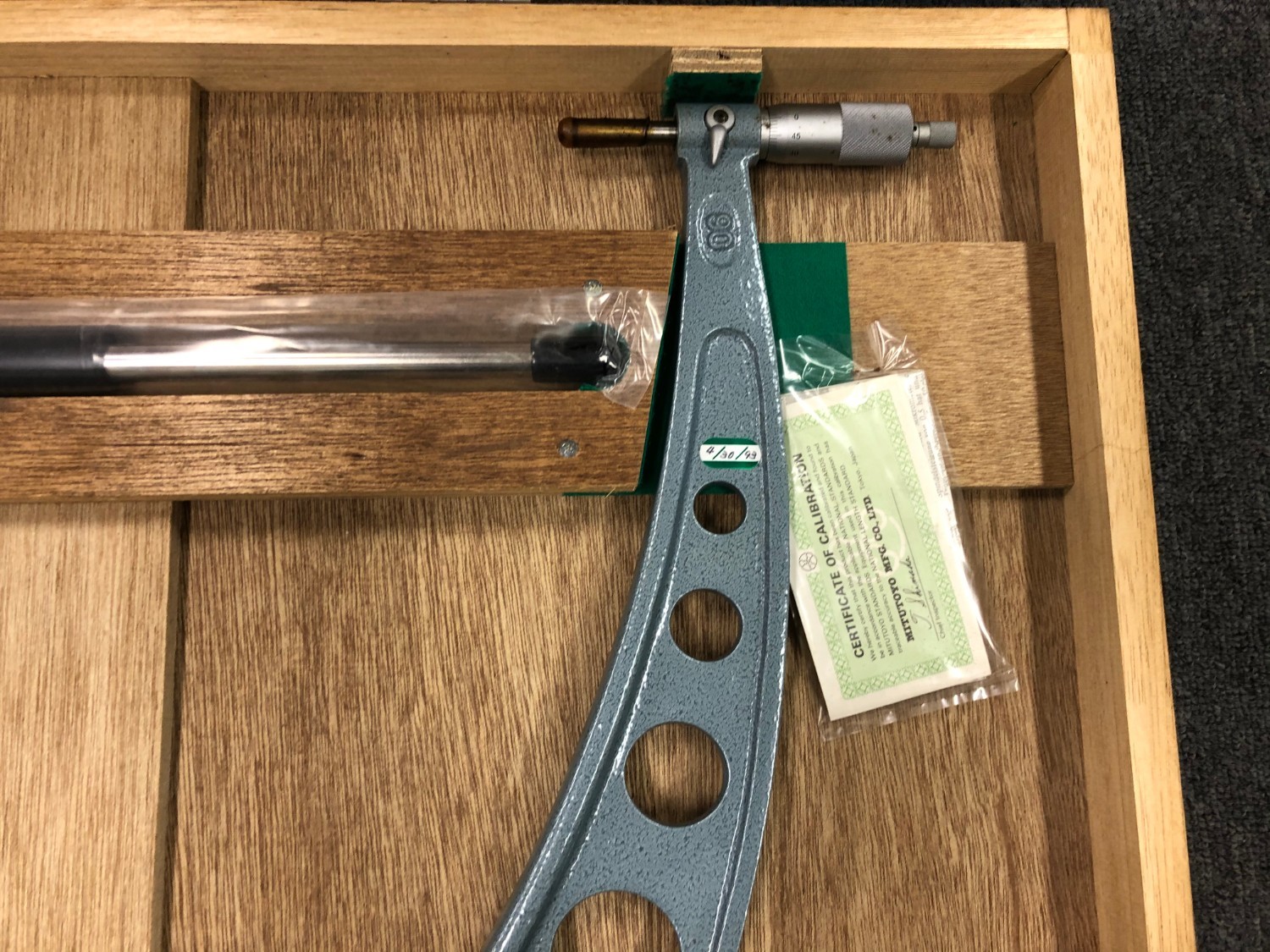 中古Outside micrometer 【マイクロメータ】OM-900 MITUTOYO